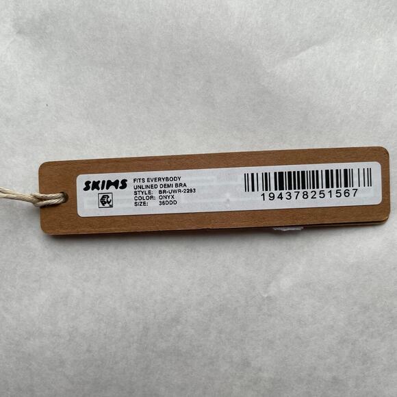 Skims Fits Everybody Unlined Demi Bra Onyx Black Size 36DDD (36F) NEW - Picture 6 of 6